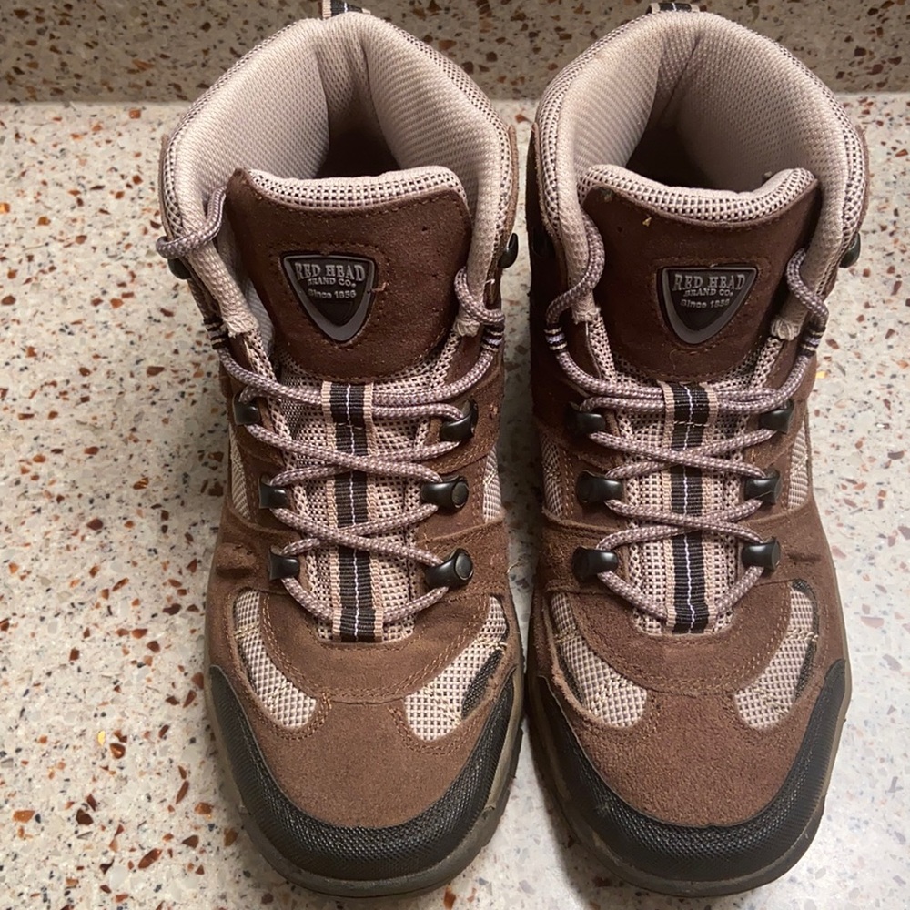 Hiking Boots! Red Head Brand! Awesome condition!